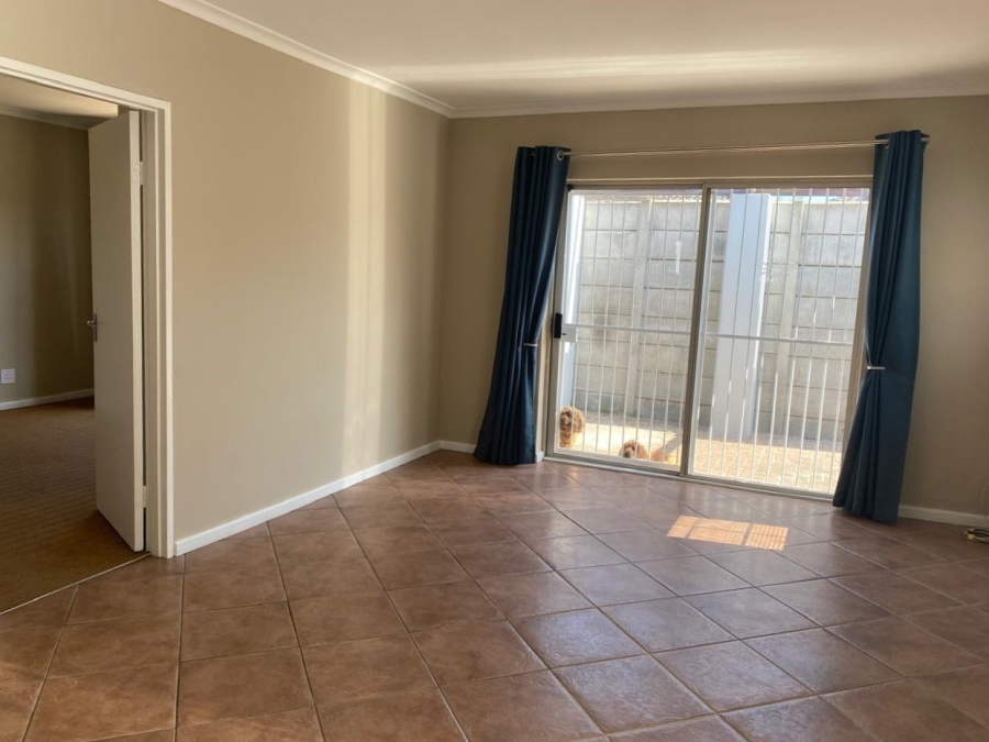 2 Bedroom Property for Sale in Parklands Western Cape